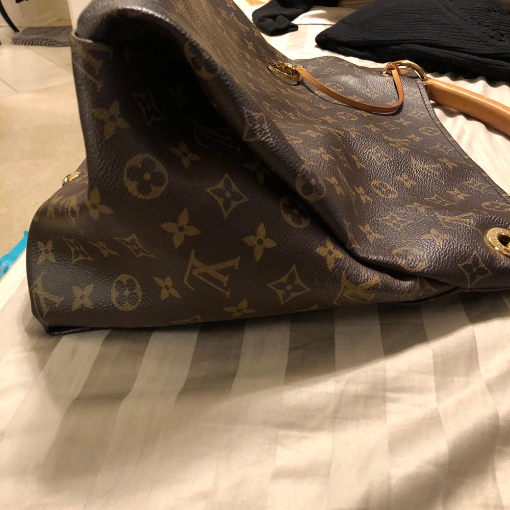 Louis Vuitton Artsy GM - Picture 14 of 15